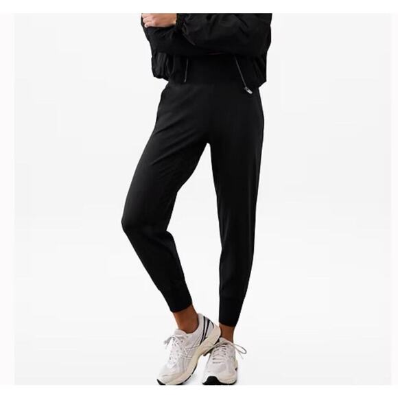 Athleta Women's Venice High Rise Jogger Women’s Size Small in Black EUC - Picture 4 of 14